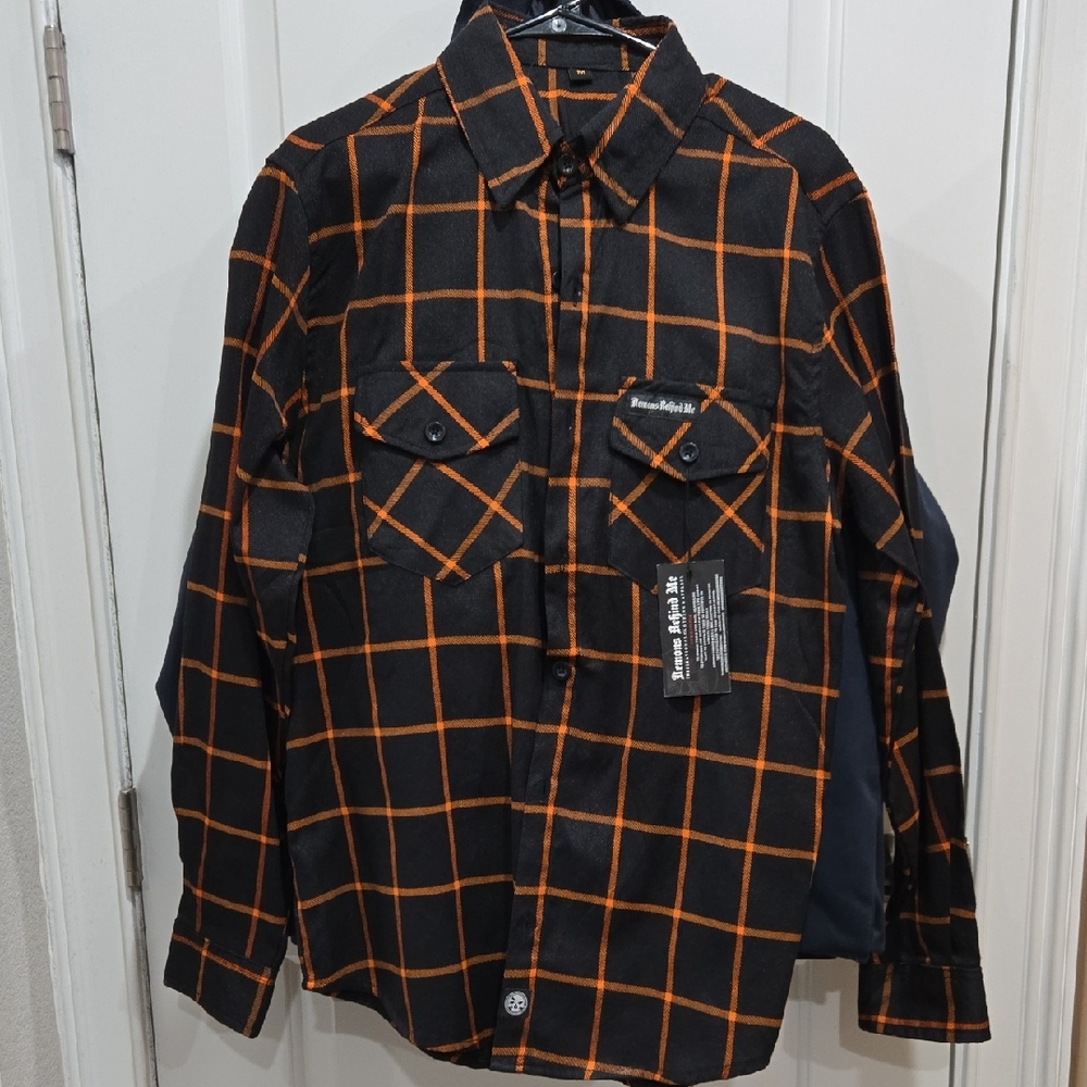 Demons Behind Me-Black Casual Button Down Shirt